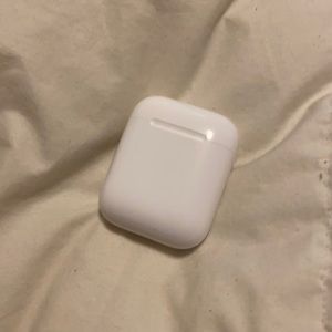 Apple AirPods